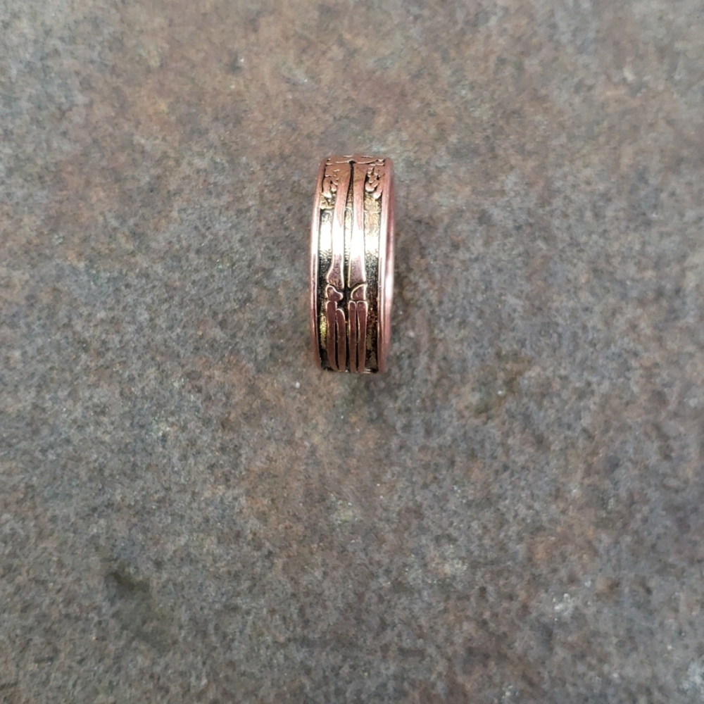 Ring - Picture 3 of 5